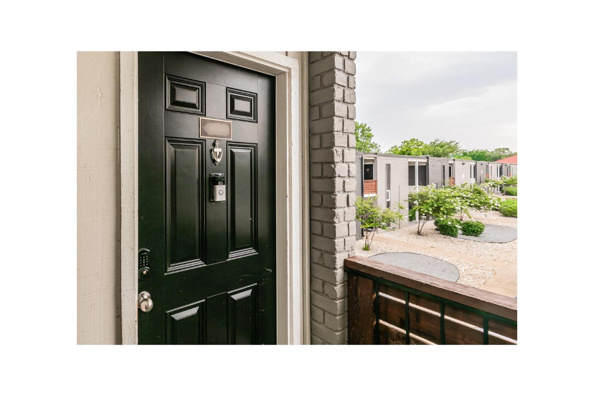 Cozy 2Br Farmhouse Apt - Sleeps 8 - Free Parking! Arlington Exterior photo